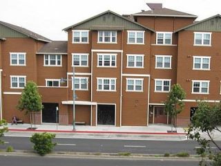 Foreclosed Home - 1121 40TH ST APT 5301, 94608