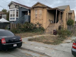 Foreclosed Home - 3248 HANNAH ST, 94608