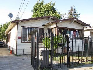 Foreclosed Home - 1419 85TH AVE, 94621