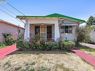 Foreclosed Home - 1228 BLAKE ST, 94702