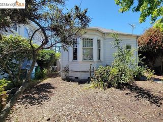 Foreclosed Home - 1228 HOPKINS ST, 94702