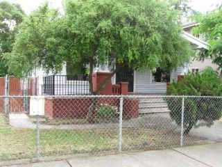 Foreclosed Home - 628 E OAK ST, 95202