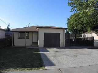 Foreclosed Home - 2135 W PARK ST, 95203