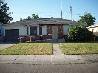 Foreclosed Home - 444 E CHURCHILL ST, 95204