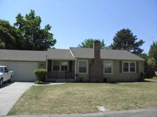 Foreclosed Home - 2034 W EUCLID AVE, 95204