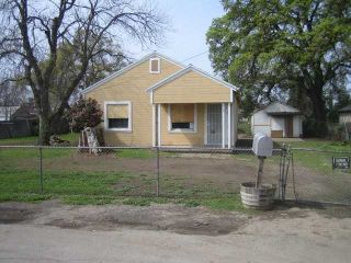 Foreclosed Home - 1145 S NETHERTON AVE, 95205