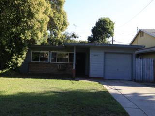 Foreclosed Home - 1640 CALHOUN WAY, 95207