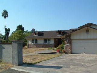 Foreclosed Home - 2425 LUCILE AVE, 95209