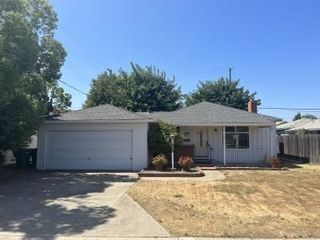 Foreclosed Home - 241 CROSS ST, 95242