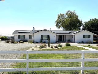 Foreclosed Home - 32329 S BIRD RD, 95304