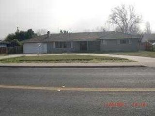 Foreclosed Home - 1040 E SOUTH BEAR CREEK DR, 95340