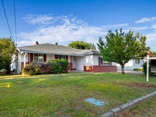 Foreclosed Home - 5713 GRANT AVE, 95608