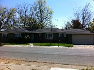 Foreclosed Home - 2016 OREGON DR, 95822