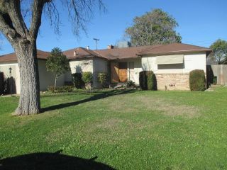 Foreclosed Home - 4739 Forest Parkway, 95823