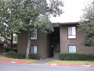 Foreclosed Home - 2430 LARKSPUR LN, 95825