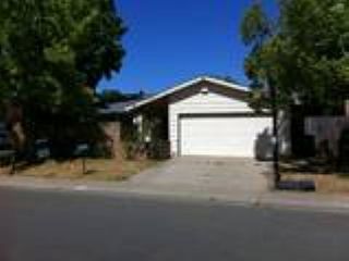 Foreclosed Home - 9401 ROSEPORT WAY, 95826