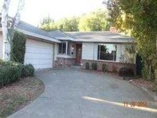 Foreclosed Home - 895 Parklin Ave, 95831