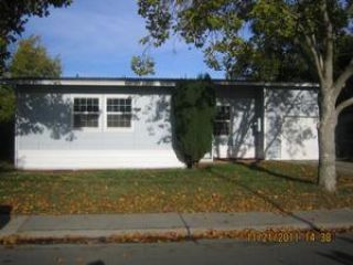 Foreclosed Home - 911 MACARTHUR ST, 95838