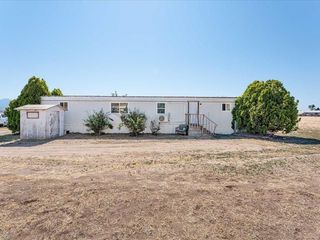 Foreclosed Home - 10126 OLD HIGHWAY 99 S, 96038