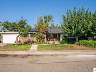 Foreclosed Home - 1940 JEFFERSON AVE, 96080