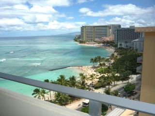 Foreclosed Home - 2500 KALAKAUA AVE APT 1703, 96815