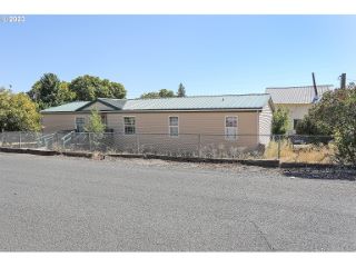 Foreclosed Home - 265 NW 4TH ST, 97021
