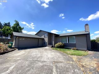Foreclosed Home - 1535 NW WILLOWBROOK CT, 97030