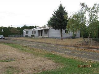 Foreclosed Home - 822 E 8TH ST, 97038