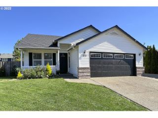 Foreclosed Home - 879 MEADOWLAWN PL, 97038