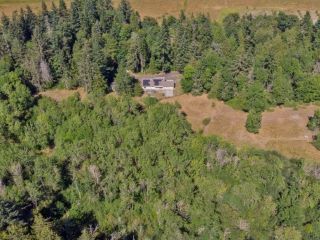 Foreclosed Home - 27599 OLD RAINIER RD, 97048
