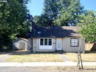 Foreclosed Home - 208 N VERNONIA RD, 97051