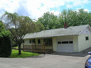 Foreclosed Home - 15931 SE BLUFF RD, 97055
