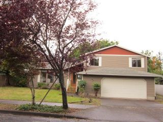 Foreclosed Home - 1041 SE 23RD ST, 97060
