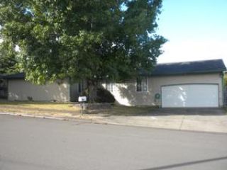 Foreclosed Home - 1129 SE CHAPMAN AVE, 97060
