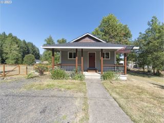 Foreclosed Home - 1306 2ND AVE, 97064