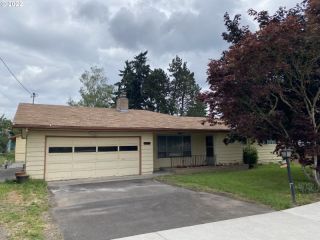 Foreclosed Home - 4400 SW 198TH AVE, 97078