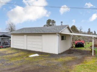Foreclosed Home - 425 SE WILLIAMS RD, 97080