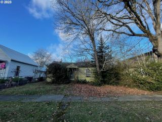 Foreclosed Home - 2121 16TH AVE, 97116