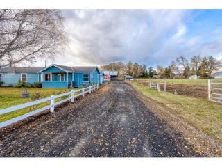 Foreclosed Home - 9215 SW RIVER RD, 97123