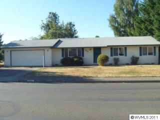 Foreclosed Home - 2047 SW TAMARACK ST, 97128