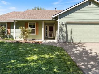 Foreclosed Home - 2305 SW KAUER DR, 97128