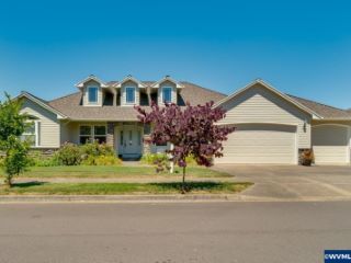 Foreclosed Home - 2684 NW PINOT NOIR DR, 97128