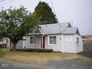 Foreclosed Home - 1030 6TH AVE, 97138