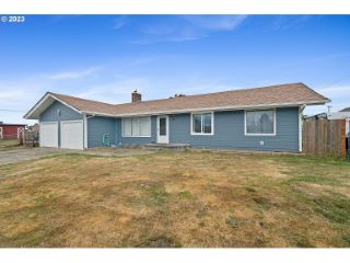 Foreclosed Home - 5008 MOUNTAIN VIEW DR, 97141