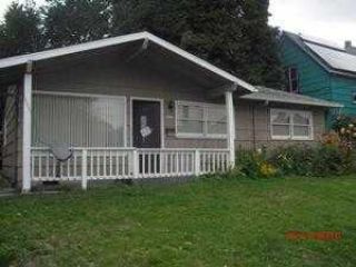 Foreclosed Home - 3623 SE RHINE ST, 97202