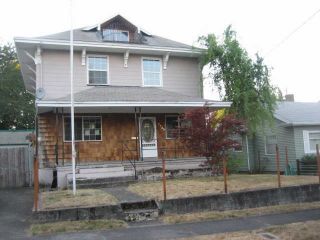 Foreclosed Home - 8125 N CLARENDON AVE, 97203