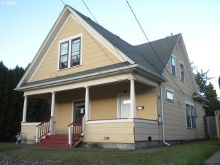 Foreclosed Home - 9645 N WILLAMETTE BLVD, 97203