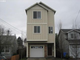 Foreclosed Home - 8041 SE TOLMAN ST, 97206