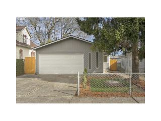 Foreclosed Home - 4104 Se 74th Ave, 97206