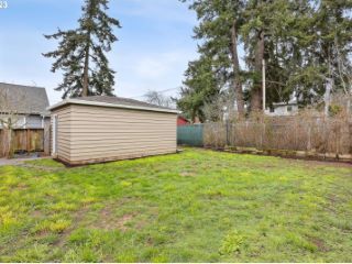 Foreclosed Home - 3517 SE 67TH AVE, 97206